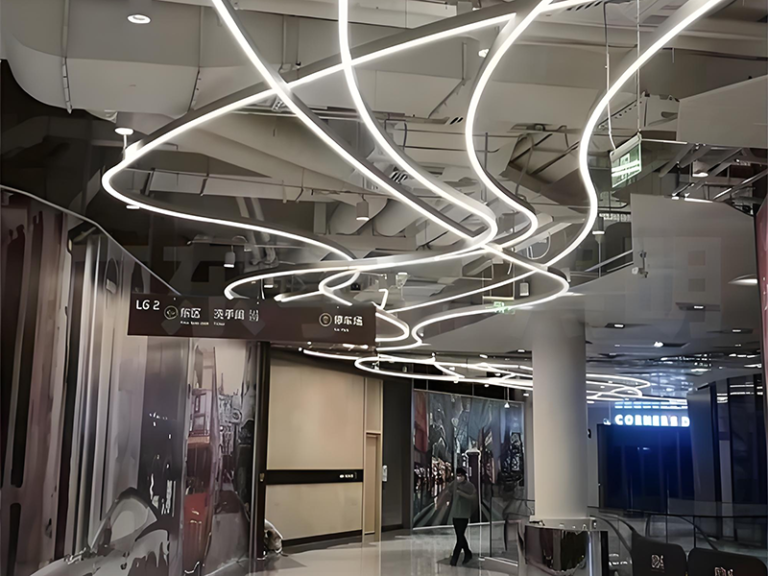 linear lighting design for retail store ceiling illumination